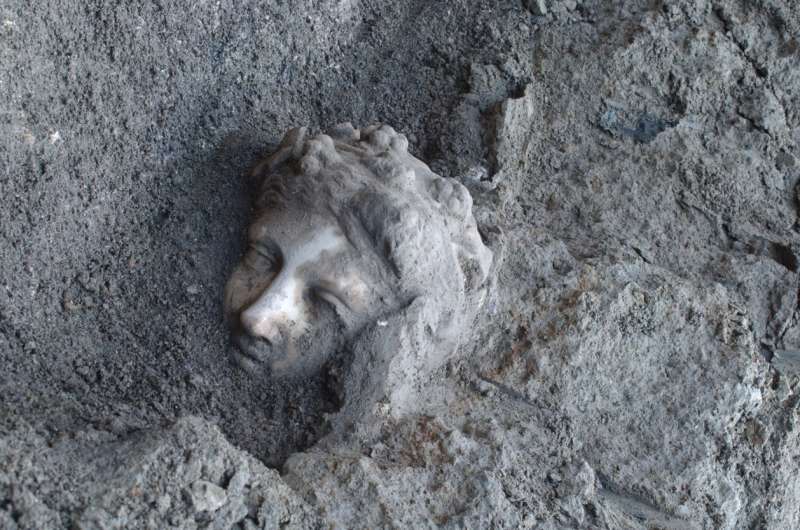 维苏威火山埋葬了第一位罗马皇帝的家吗?