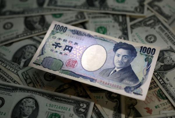 日本央行会议前，日元兑美元触及34年来新低